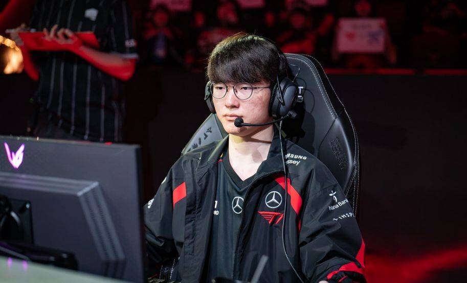 爱游戏-Faker意外战胜TES，出色防守引爆全场！-爱游戏